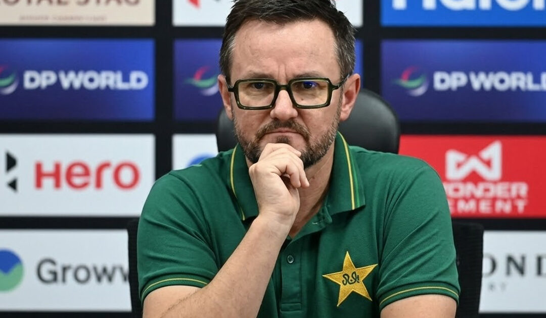 ورلڈ کپ کے لیے ون ڈے اسکواڈ کی تیاری جاری ، حالیہ وائٹ بال کیمپ ٹیلنٹ جانچنے کا بہترین موقع ۔ مائیک ہیسن