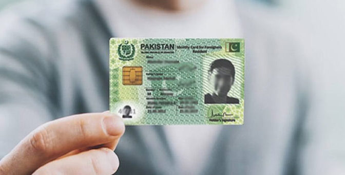 پیدائشی سرٹیفکیٹ کے بغیر شناختی کارڈ بنوانا ممکن، نادرا کی مشروط سہولت