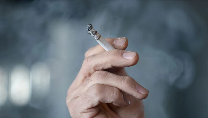 تمباکو نوشی مثانے کے کینسر کے خطرے کو چار گنا تک بڑھا سکتی ہے، ماہرین صحت